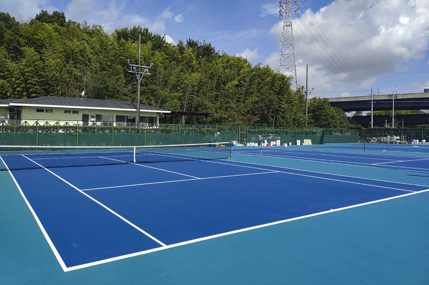 西尾ローンテニスクラブ